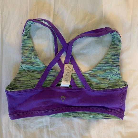ivivva sports bra, good condition - Picture 2 of 4